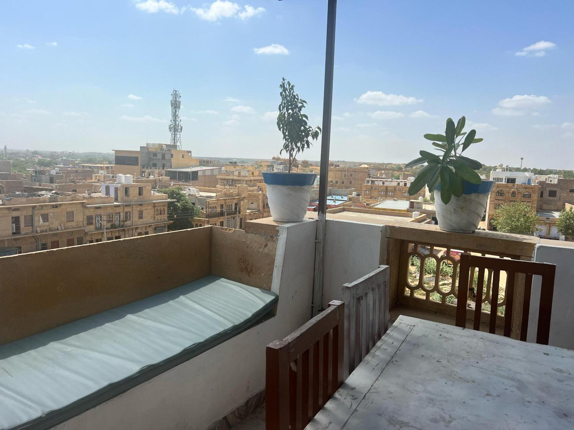 Thar View Hotel Jaisalmer Eksteriør bilde